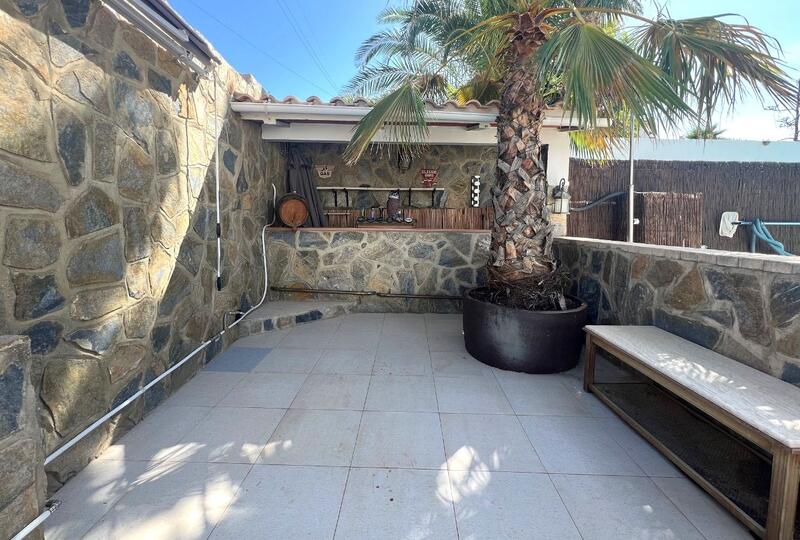 3 Cuarto Villa en venta