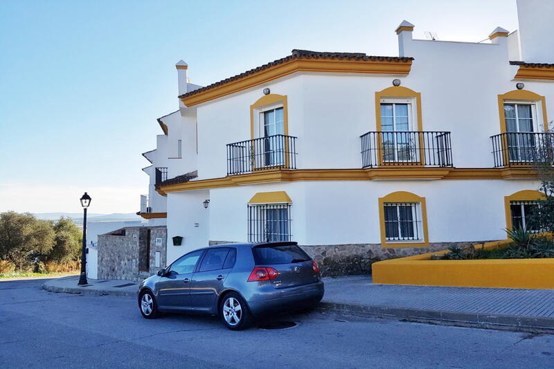 Rekkehus til salgs i Benalup-Casas Viejas, Cádiz