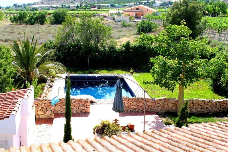 Villa Te koop in Monforte del Cid, Alicante