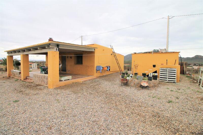 Landhaus zu verkaufen in El Largo, Almería