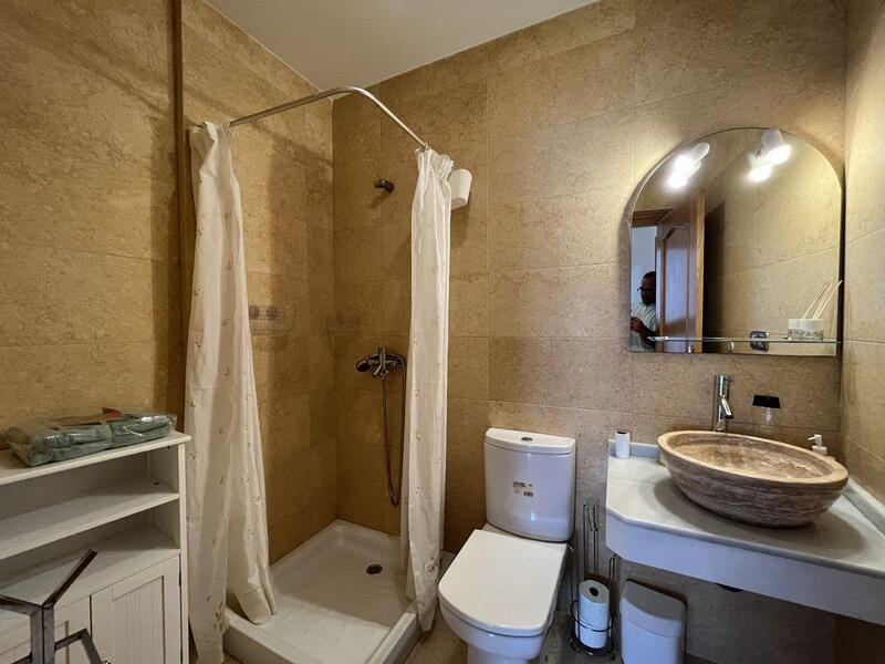 2 chambre Appartement à louer à long terme