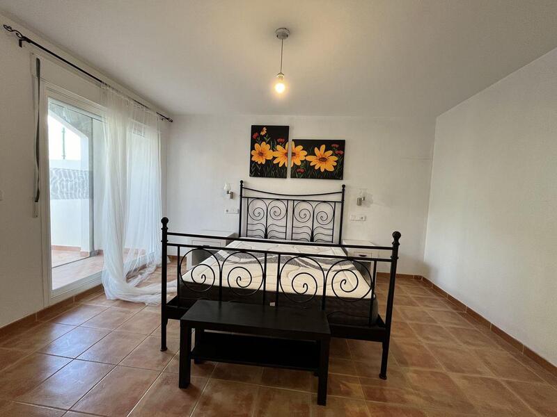 2 chambre Appartement à louer à long terme