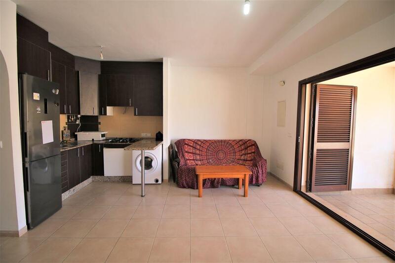 2 bedroom Apartment for Long Term Rent