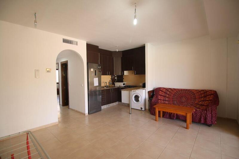 2 bedroom Apartment for Long Term Rent