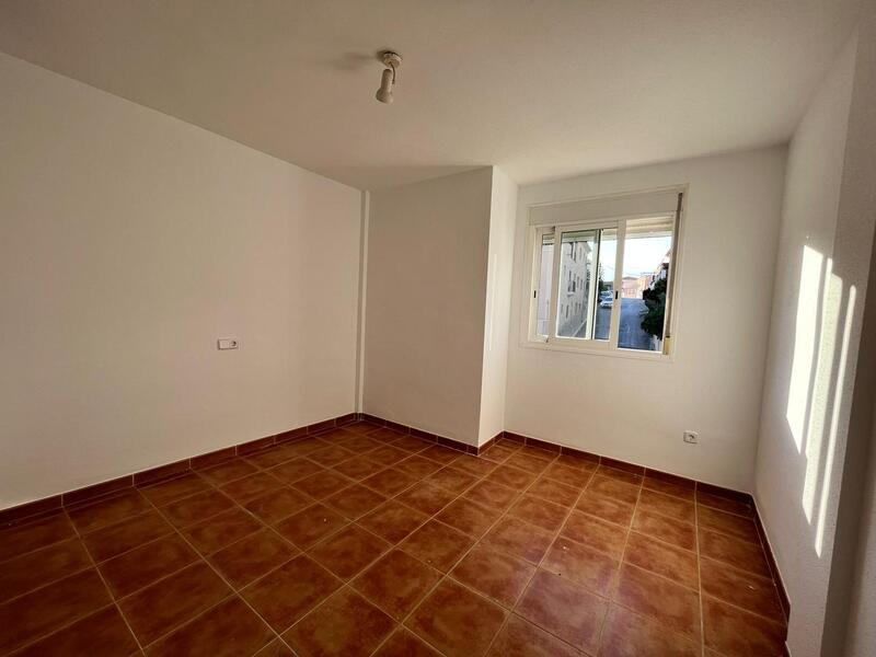 2 bedroom Apartment for Long Term Rent