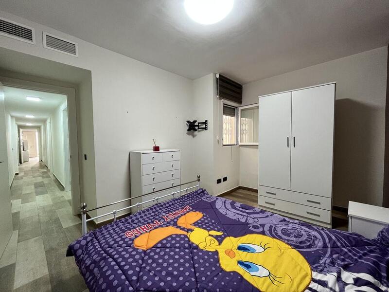 3 Cuarto Apartamento para alquiler a largo plazo