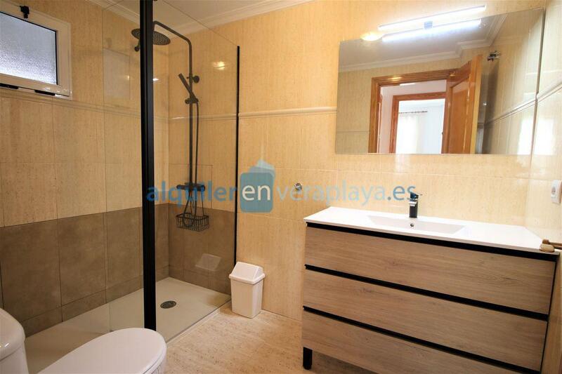 1 chambre Appartement à louer à long terme