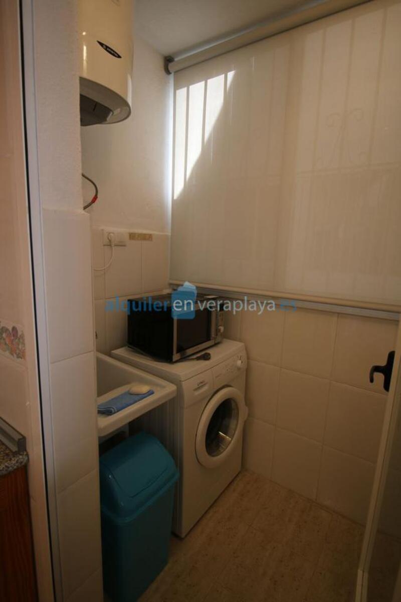 1 bedroom Apartment for Long Term Rent