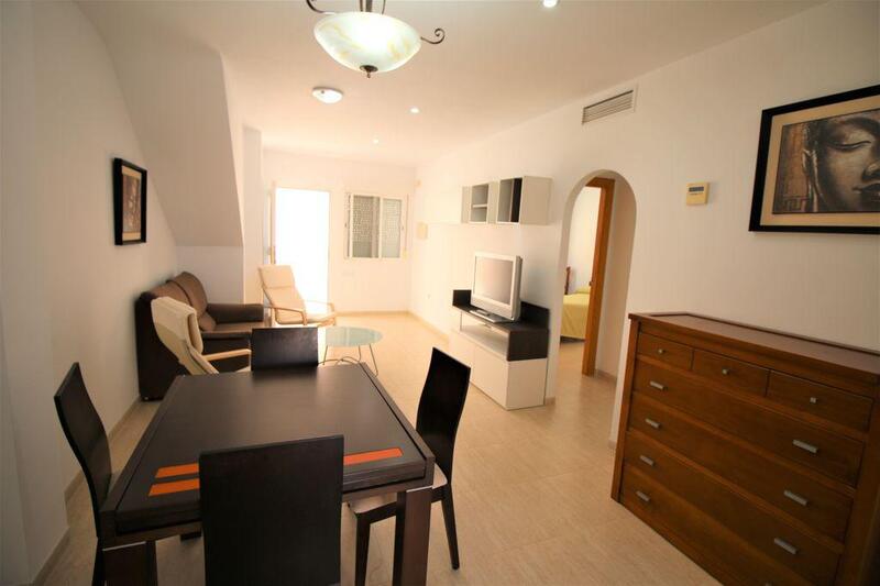 2 bedroom Apartment for Long Term Rent