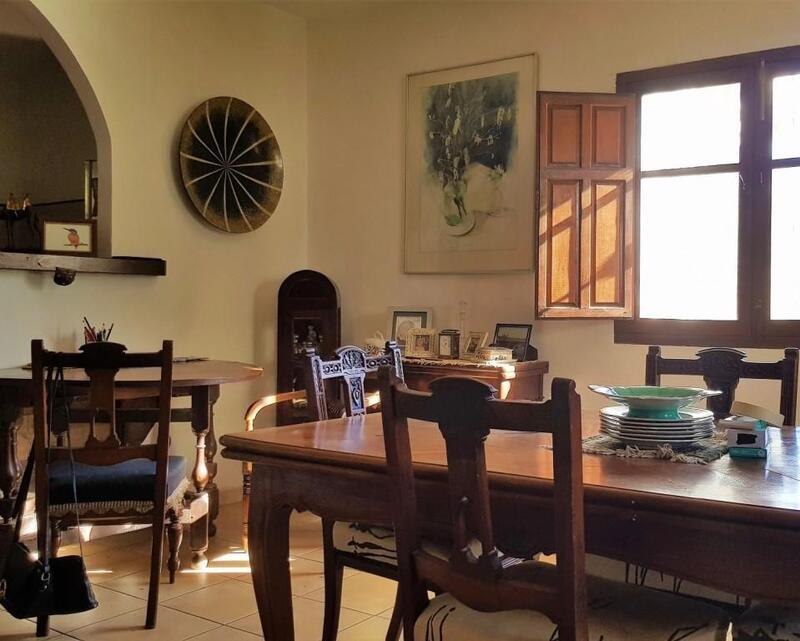 10 Cuarto Casa de Campo en venta