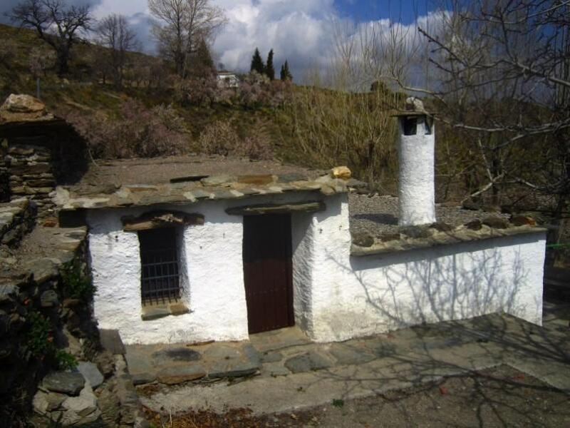 Деревенский Дом продается в Valor, Granada