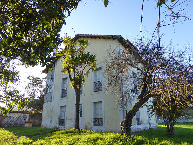 Lantställe till salu i Linares, Asturias