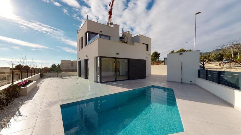 Villa til salg i La Alberca, Alicante