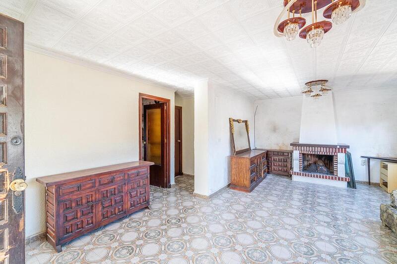 2 Cuarto Casa de Campo en venta