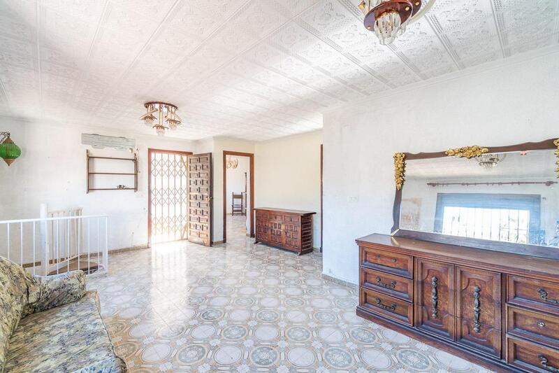 2 Cuarto Casa de Campo en venta