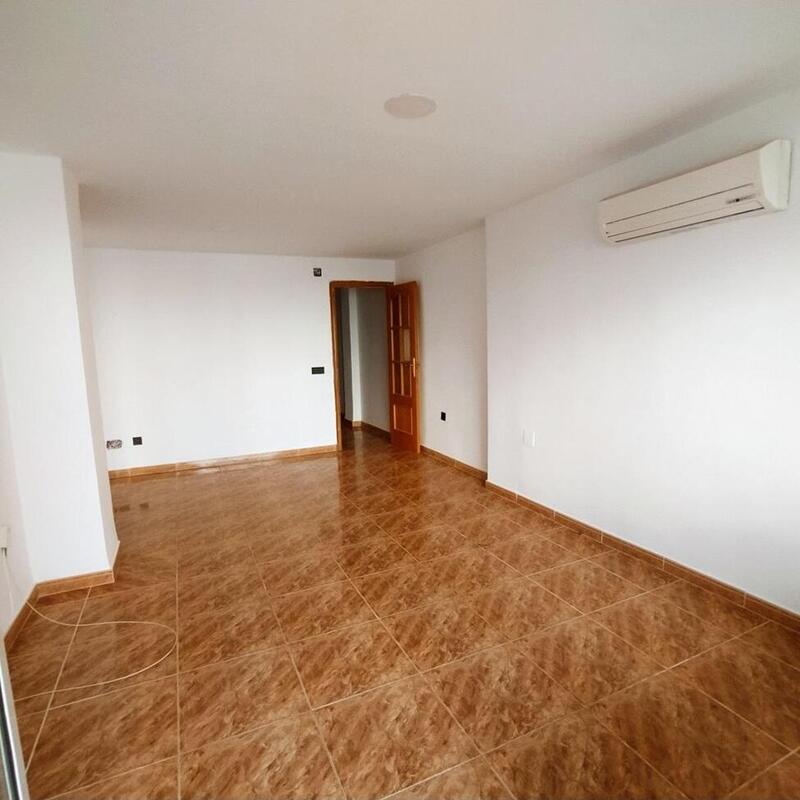 4 slaapkamer Appartement Te koop