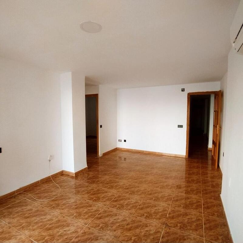 4 slaapkamer Appartement Te koop