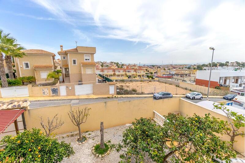 4 Cuarto Villa en venta