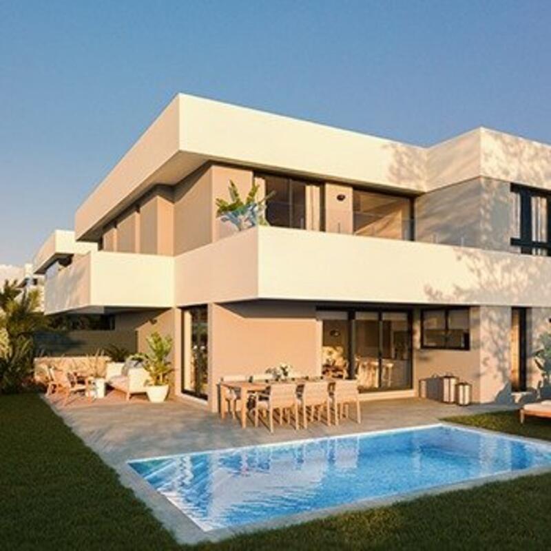 Villa Te koop in Alacant/Alicante, Alicante