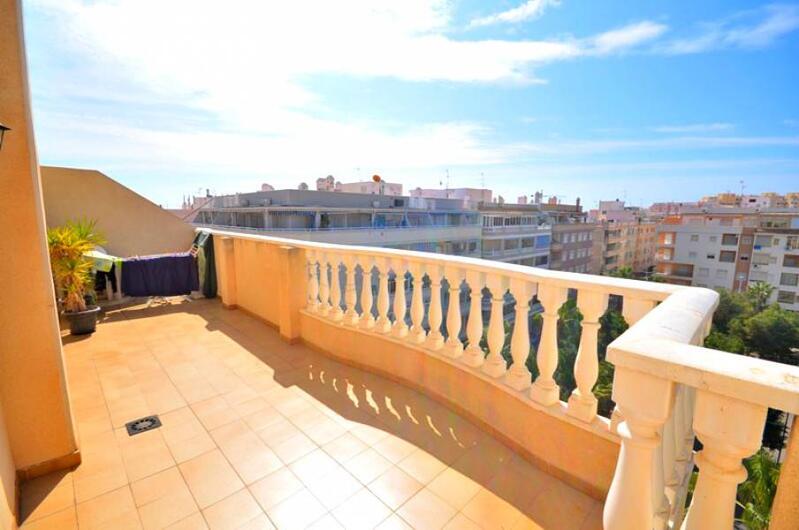 3 bedroom Apartment for sale