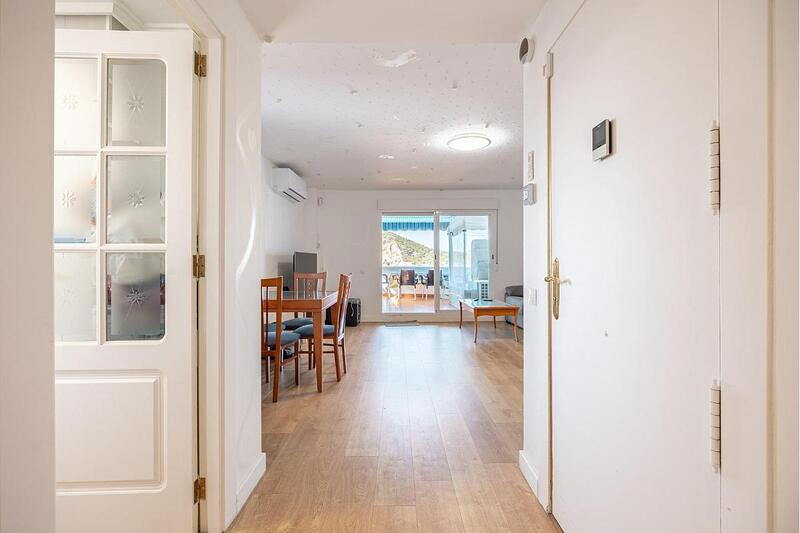 2 slaapkamer Appartement Te koop