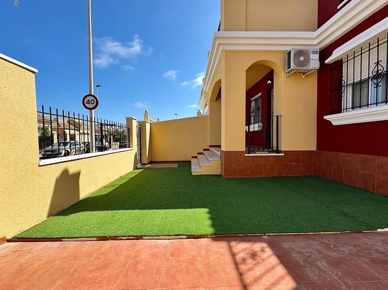 3 Cuarto Villa en venta