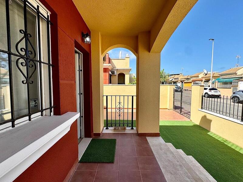 3 Cuarto Villa en venta