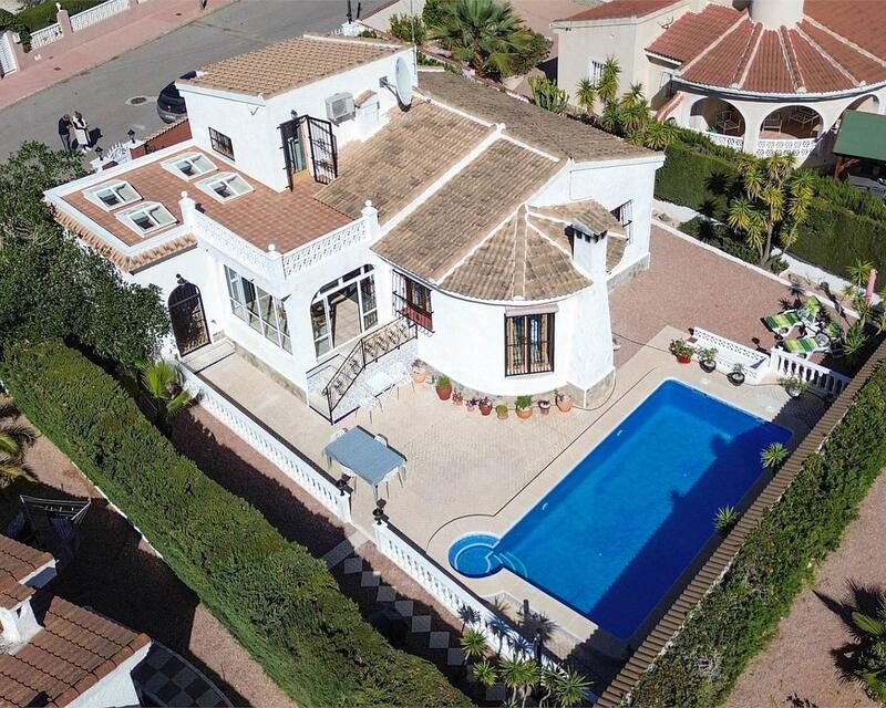 Villa til salgs i Ciudad Quesada, Alicante