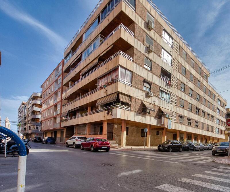 Appartement zu verkaufen in Torrevieja, Alicante