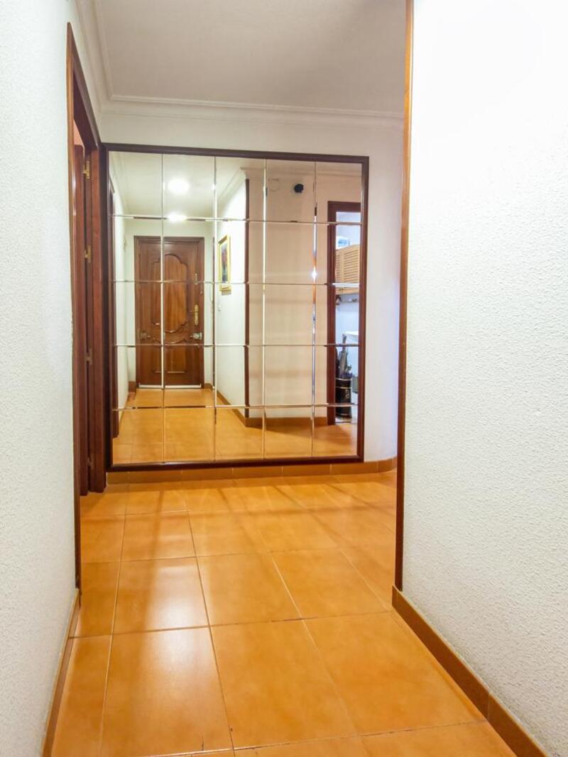 4 slaapkamer Appartement Te koop