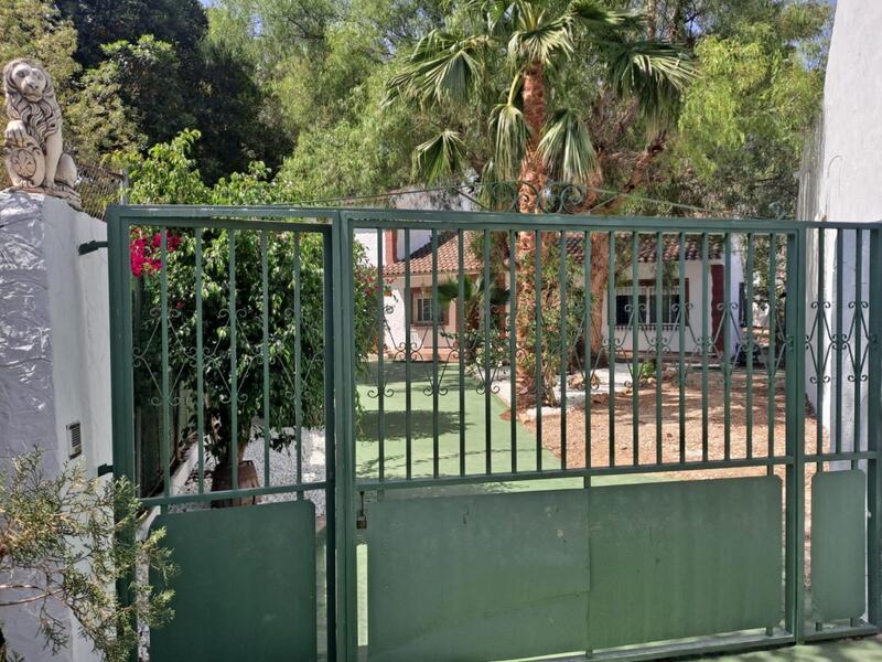 5 Cuarto Casa de Campo en venta