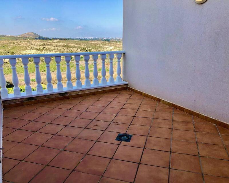 4 bedroom Apartment for sale