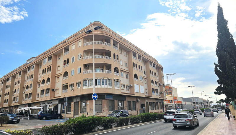 Appartement zu verkaufen in Torrevieja, Alicante