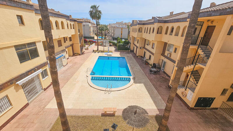 Appartement Te koop in Punta Prima, Alicante