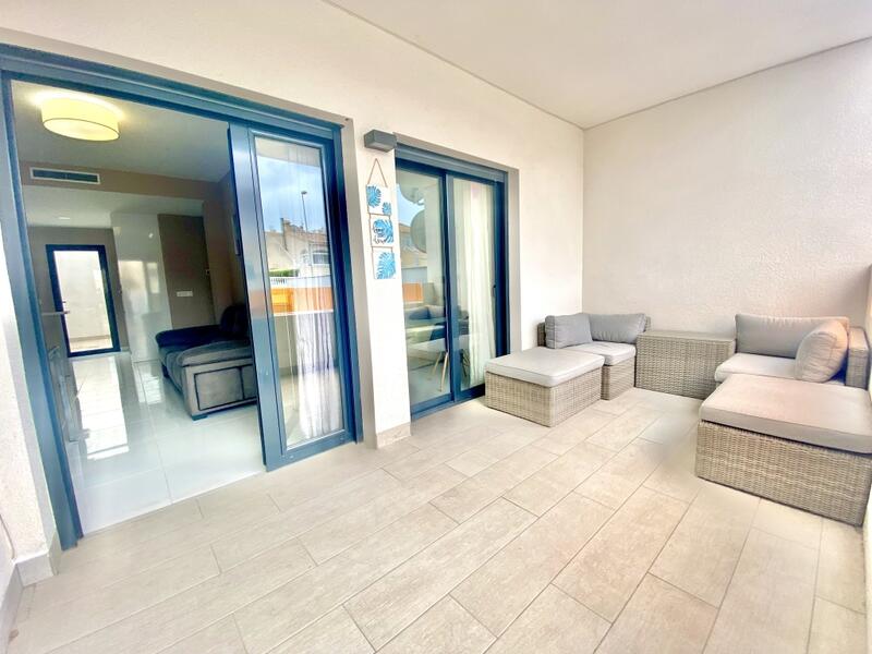 Townhouse for sale in Orihuela Costa, Alicante