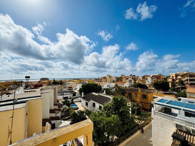 Townhouse for sale in Torrevieja, Alicante