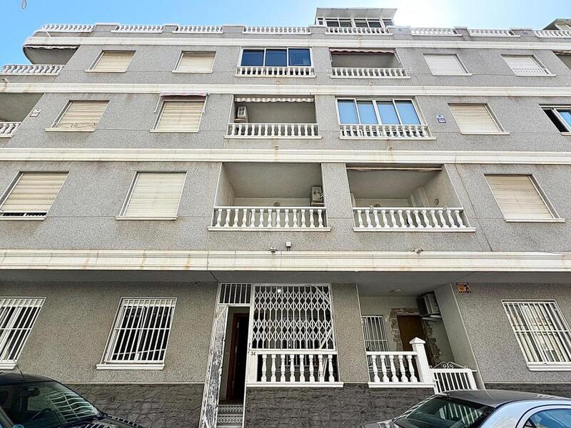 Apartamento en venta en Torrevieja, Alicante