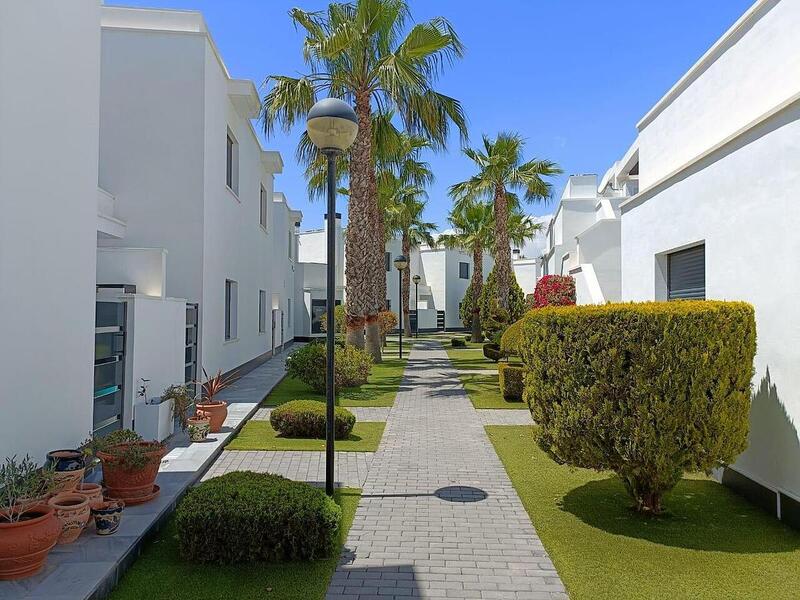 Villa en venta en Orihuela Costa, Alicante