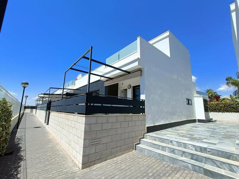 3 bedroom Villa for sale