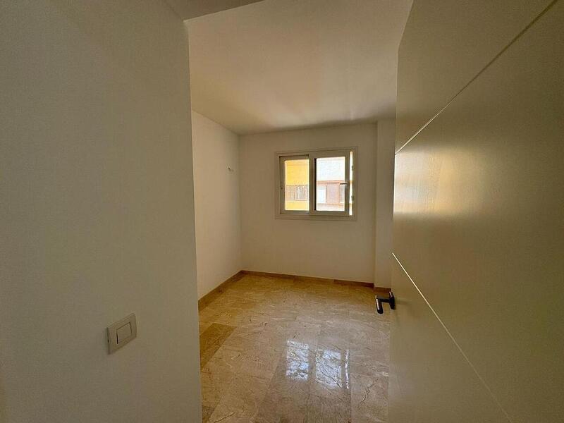 3 slaapkamer Appartement Te koop