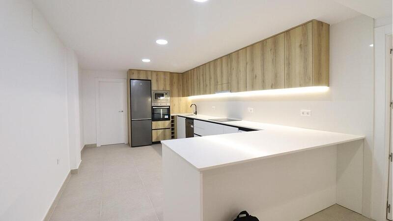 Townhouse for sale in Guardamar del Segura, Alicante