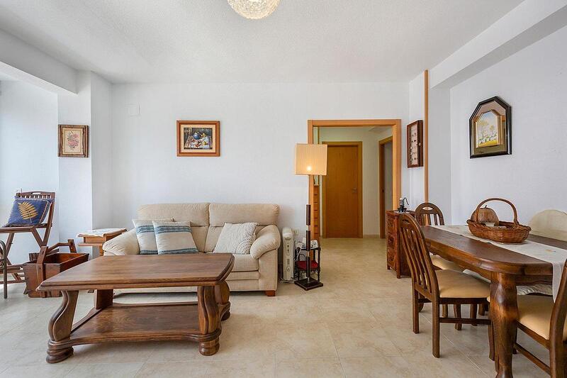 3 bedroom Apartment for sale