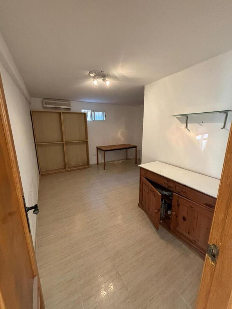 4 Cuarto Villa en venta