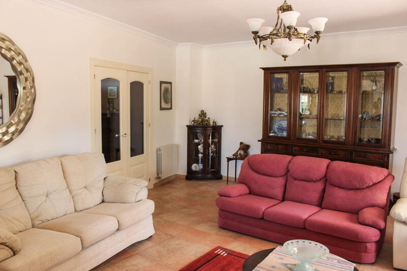 4 bedroom Country House for sale