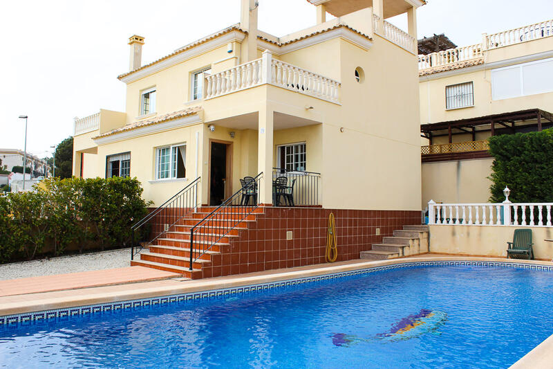 Villa till salu i La Finca Golf Course, Alicante