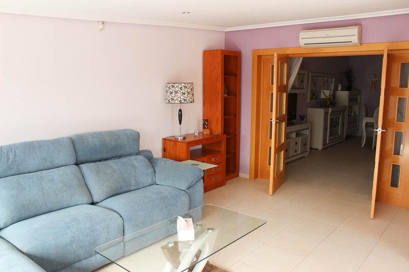 3 Cuarto Villa en venta