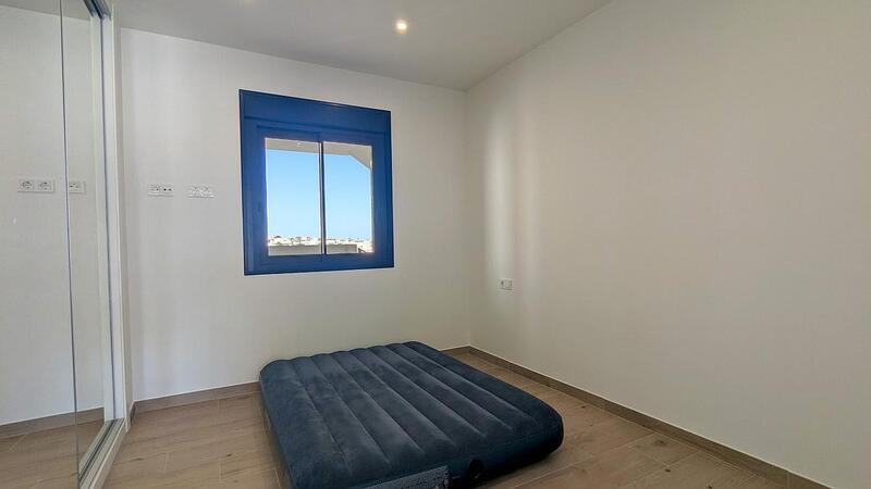 2 slaapkamer Appartement Te koop