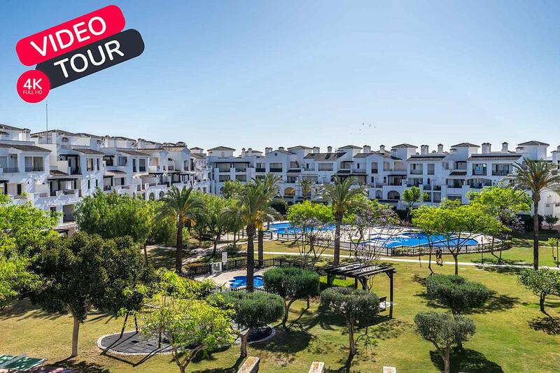 Apartamento en venta en La Torre Golf Resort, Murcia