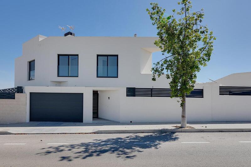 2 Cuarto Villa en venta