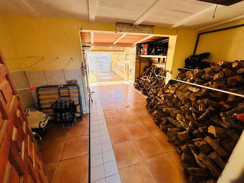 2 Cuarto Villa en venta